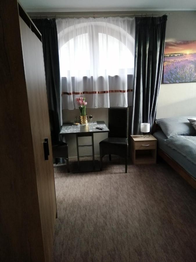 Apartmany Pietro Oravsky Podzamok Eksteriør bilde