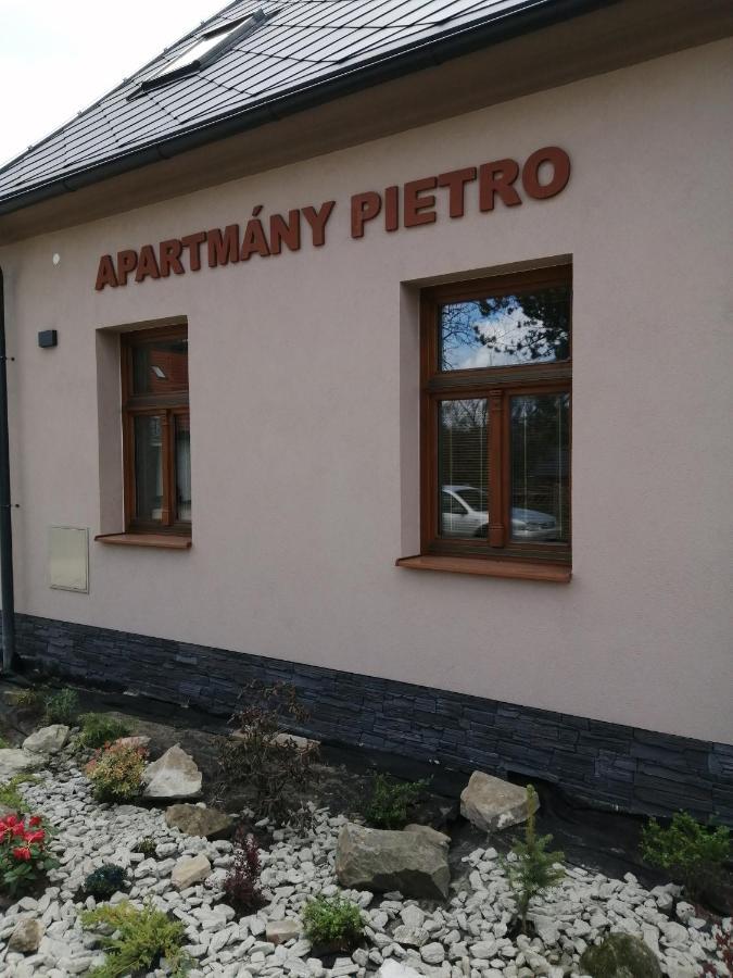 Apartmany Pietro Oravsky Podzamok Eksteriør bilde
