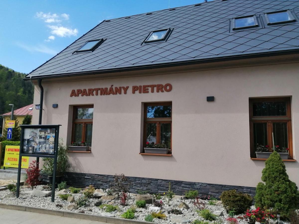 Apartmany Pietro Oravsky Podzamok Eksteriør bilde