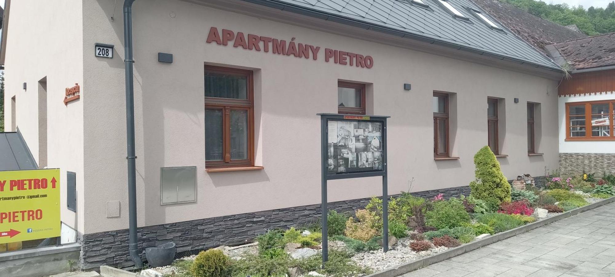 Apartmany Pietro Oravsky Podzamok Eksteriør bilde